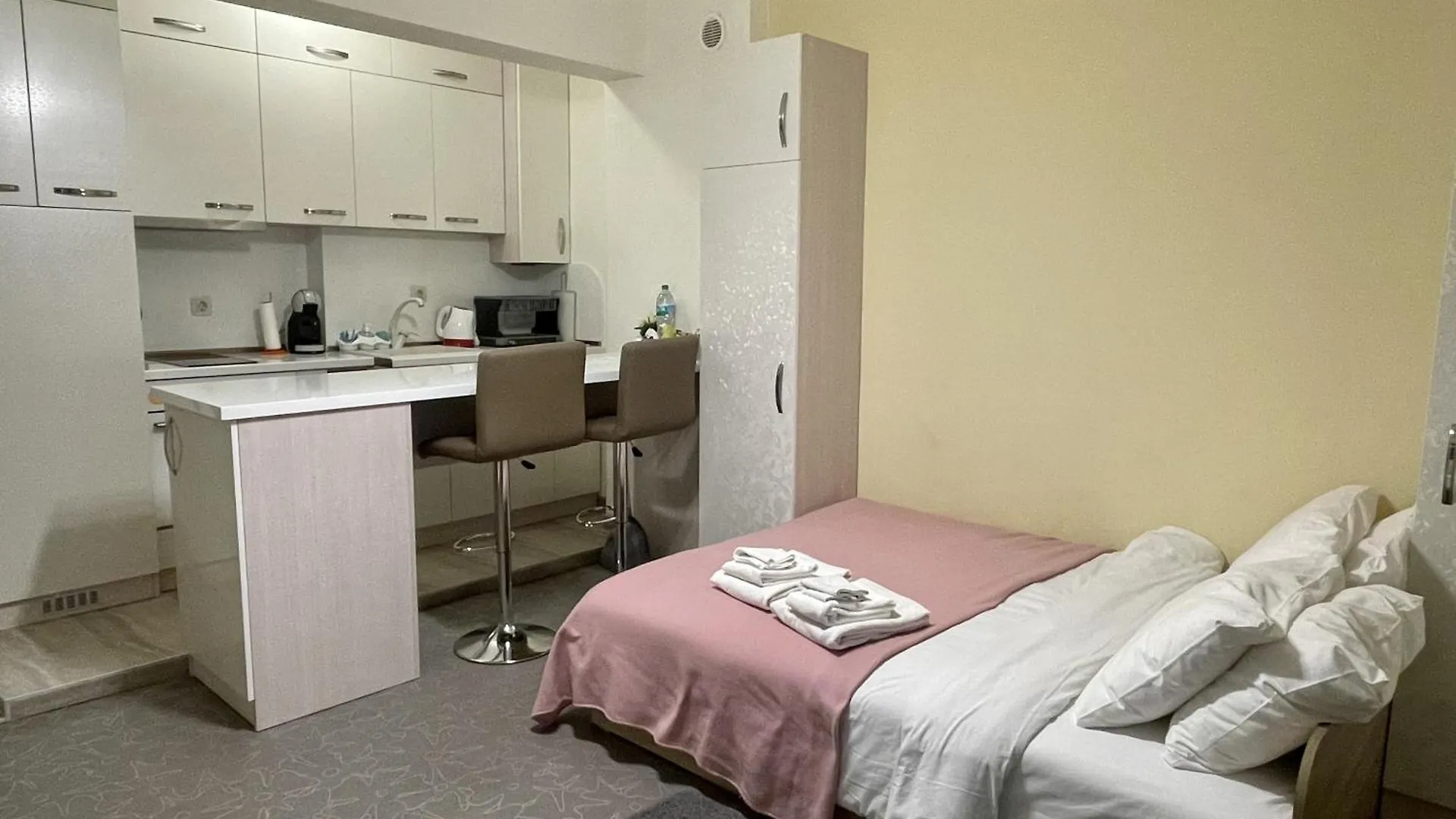 Julia'S Place Apartment Varna